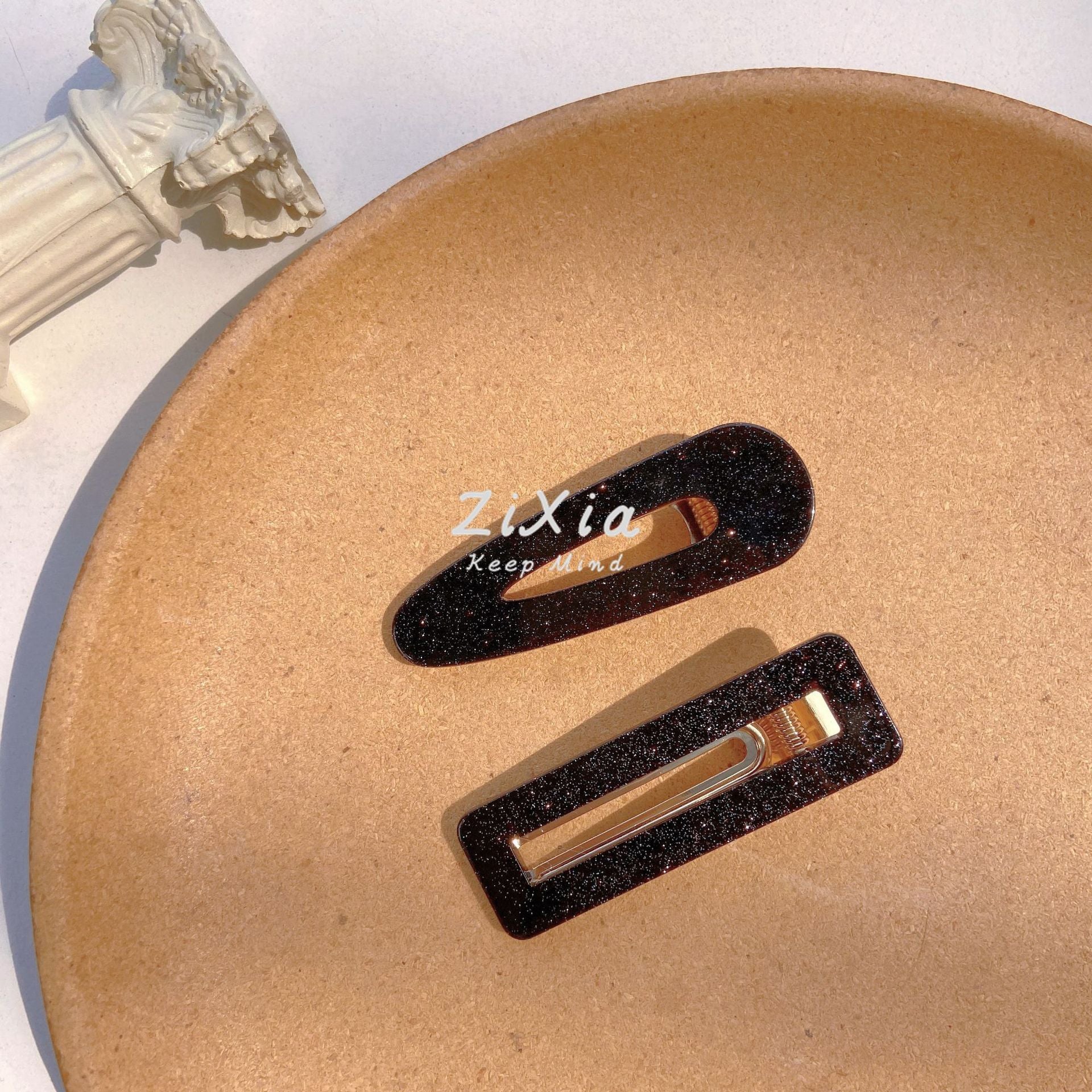 Wholesale acrylic hairpin onion pink starry sky girl side clip acetate geometric hollow duckbill clip